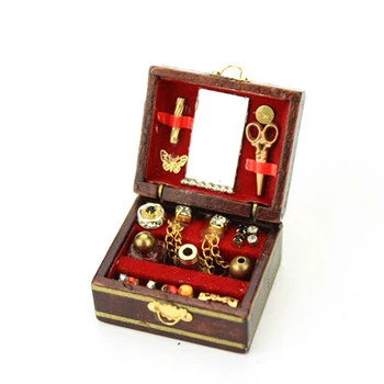 1/12 Lutka Hiša Mini Lesene Vintage Jewelry Box Simulacije Okraski Model Mini Igrača Dekoracijo Lutke Dodatki